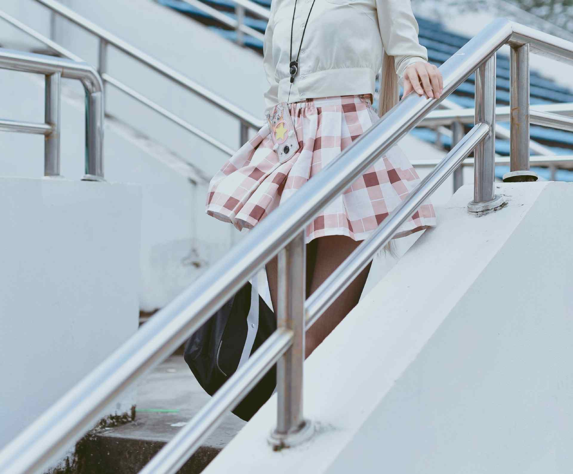五更百鬼校服穹